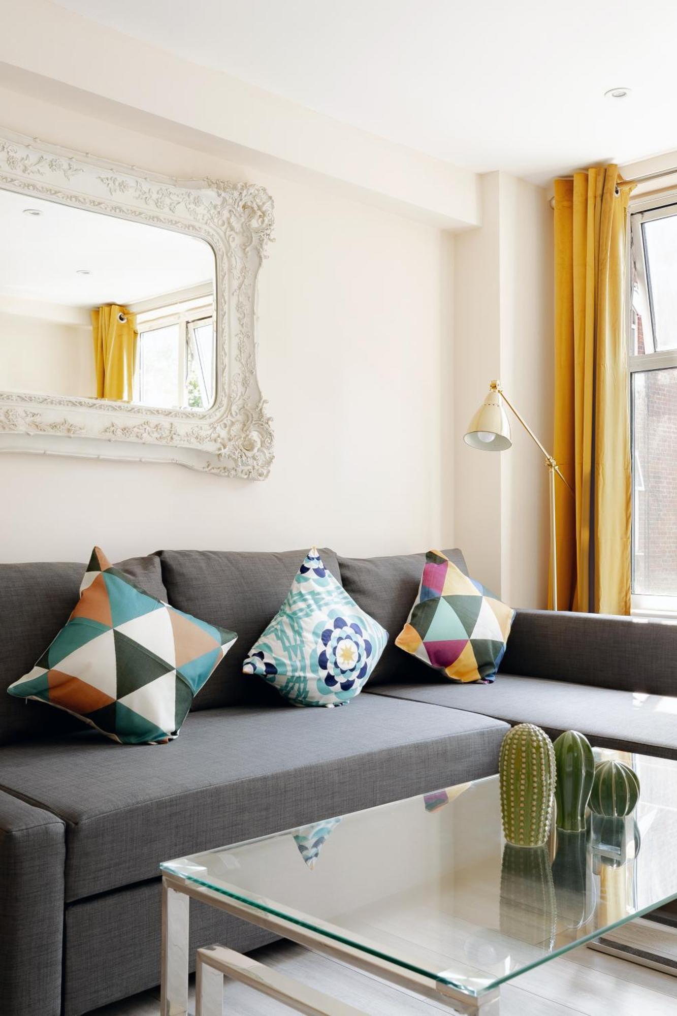 Two Bedroom Apartment Near Hyde Park And Oxford Street Лондон Екстер'єр фото